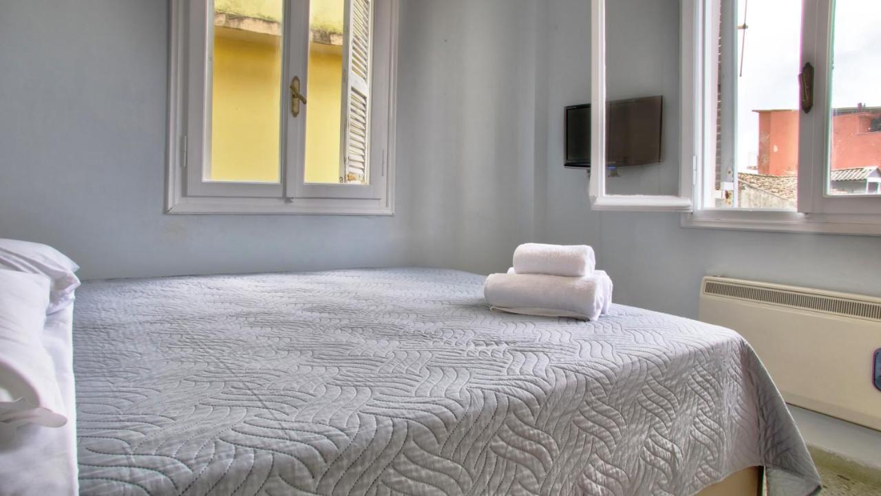 Heart-Warming Eleni Apartment In Corfu Town מראה חיצוני תמונה